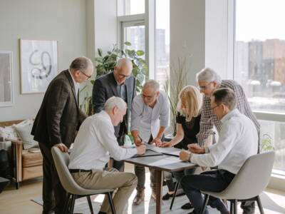 Sales mandate and joint ownership