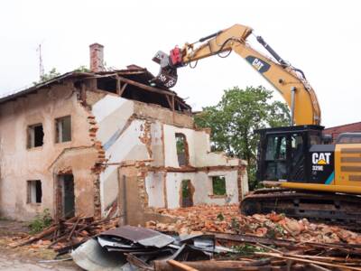 Plus-value : pas de réduction possible pour les travaux réalisés sur un bâtiment destiné à être démoli